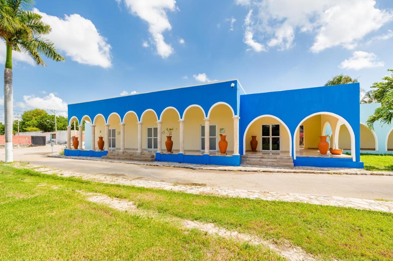 Hacienda Inn Aeropuerto Mérida Zewnętrze zdjęcie